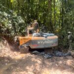 Más de un millón de dólares en maquinaria inhabilitada durante intervención militar del Ejército ecuatoriano en concesion minera en la provincia de Napo